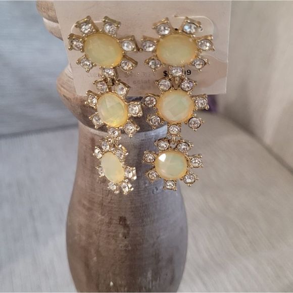 ENTTRA Jewelry - crystals Length:  Post at back Imported,  With an